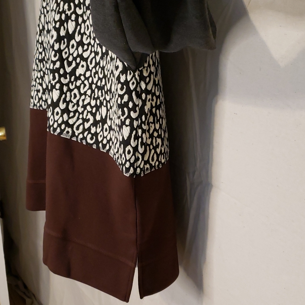 Color block Sweatshirt - Picture 5 of 7